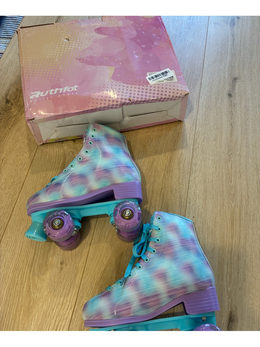 Ruttfot Pastel Rainbow Quad Roller Skates EU 37 Purple Aqua